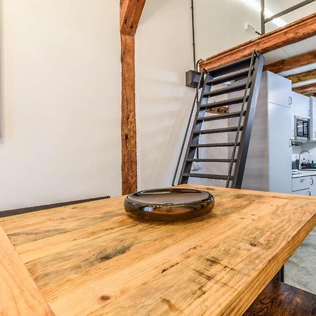 Apartamento Industrial De Diseno Apartment Madrid Exterior photo